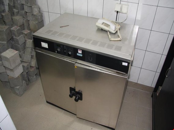 Used Memmert Dryer for concrete samples for Sale (Auction Premium) | NetBid Industrial Auctions